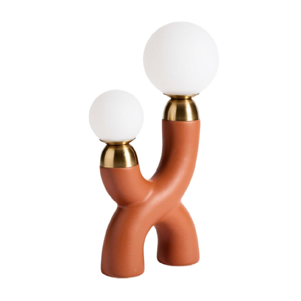 Tytuł techniczny po polsku: **Lampa stołowa z ceramiczną podstawą i szklanymi kloszami**